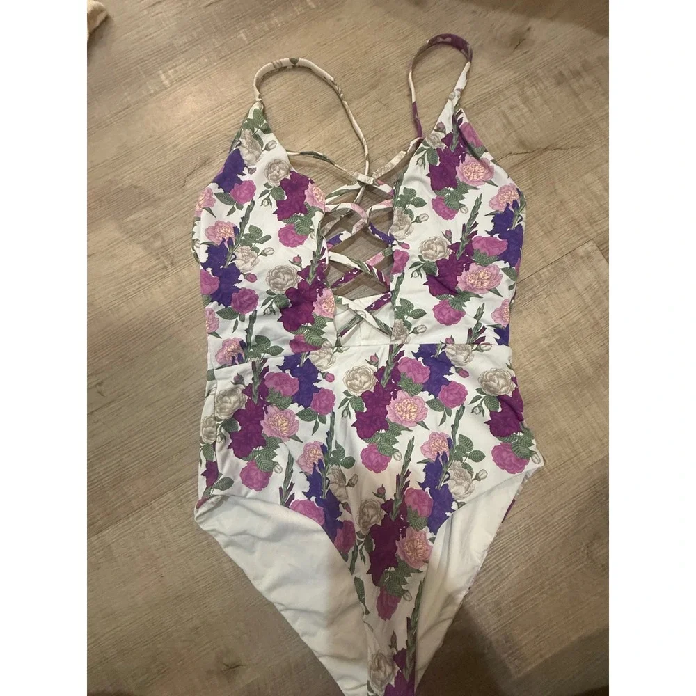Dippin' Daisy's Floral One-Piece Swimsuit - Size Small‎